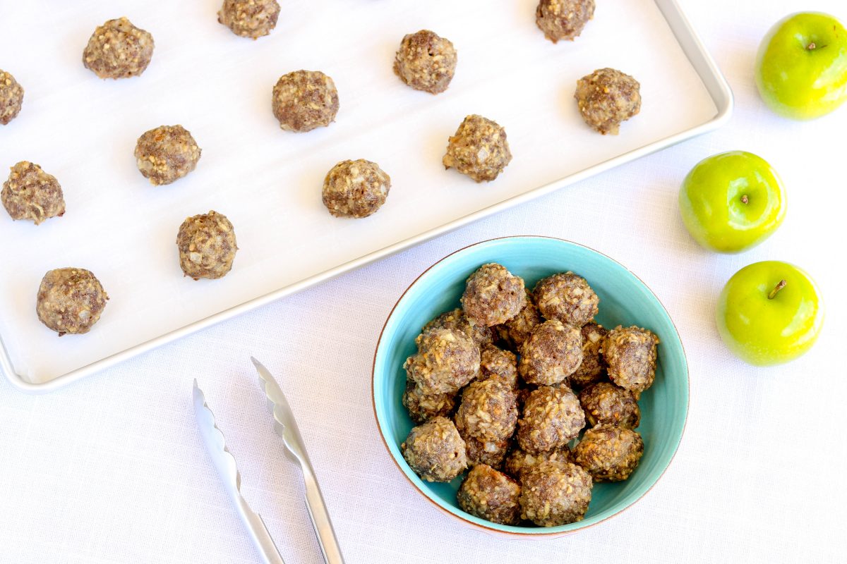 Breakfast meatballs with lean ground beef and granny smith apples